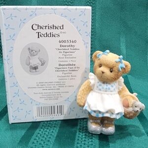 2005 AVON Cherished Teddies Dorothy
